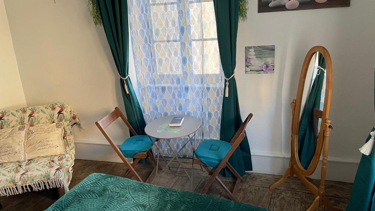 Chez Tifille Bed & Breakfast Estaing  Luaran gambar