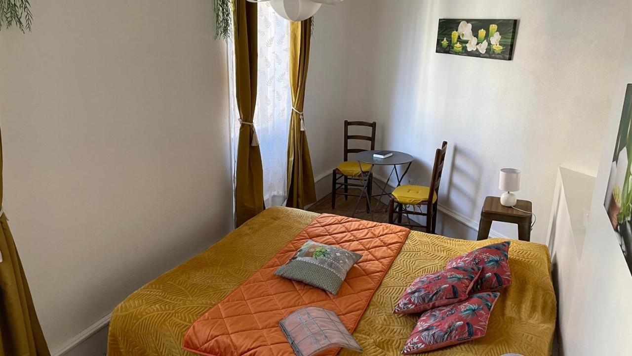 Chez Tifille Bed & Breakfast Estaing  Luaran gambar